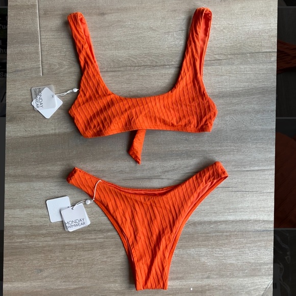 Monday Swimwear-Bikini Top and Bottom - Picture 1 of 8